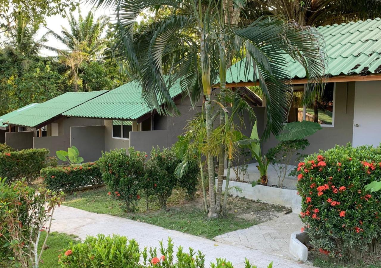 Siam Flora Resort 란타섬 외부 사진