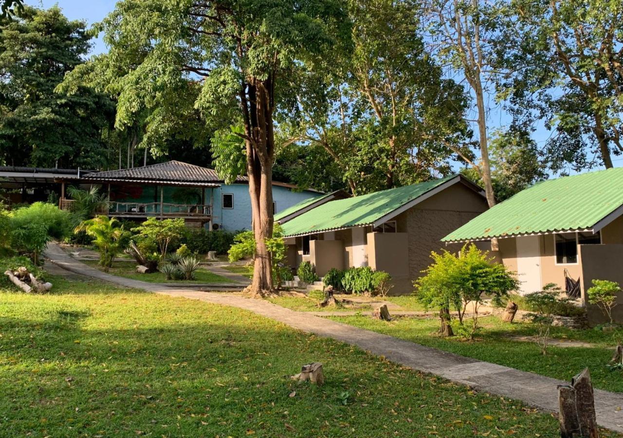 Siam Flora Resort 란타섬 외부 사진