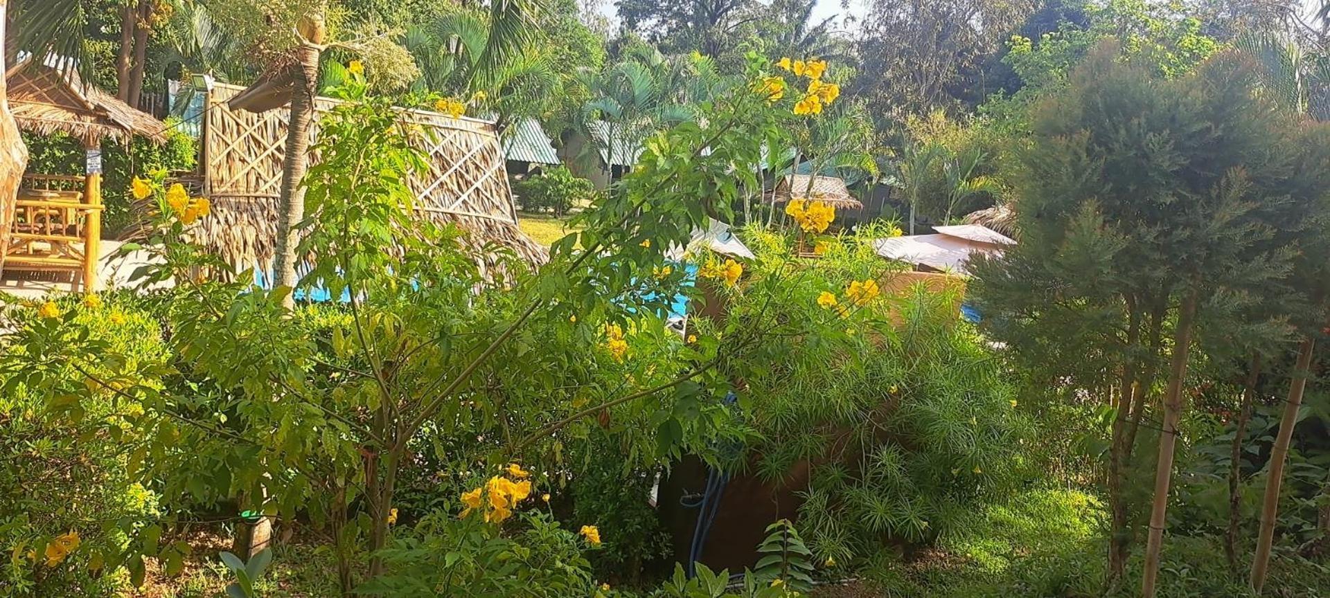 Siam Flora Resort 란타섬 외부 사진